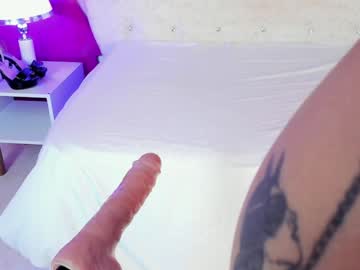 Nahomyroberts Chaturbate stream image from January 31, 2025