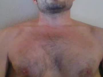 Newtyguy90 Chaturbate stream image from January 31, 2025