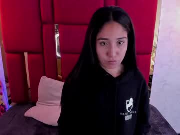 Purple_Maddie Chaturbate stream image from January 31, 2025