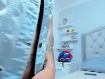 Raymondstonee Chaturbate stream image from January 31, 2025