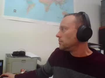 Truble_1 Chaturbate stream image from January 31, 2025