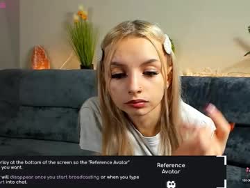 Aliestra Chaturbate stream image from January 31, 2025