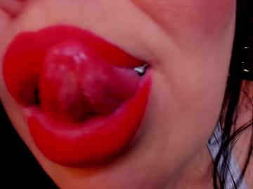Charlottemeyerr Chaturbate stream image from January 31, 2025