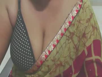 Saanvi55995 Chaturbate stream image from January 31, 2025