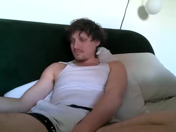 Wtreber Chaturbate stream image from January 31, 2025