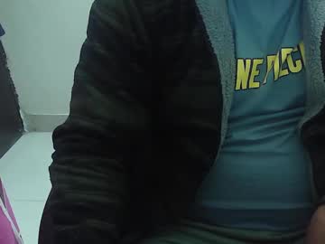 Robin2010ken Chaturbate stream image from January 31, 2025