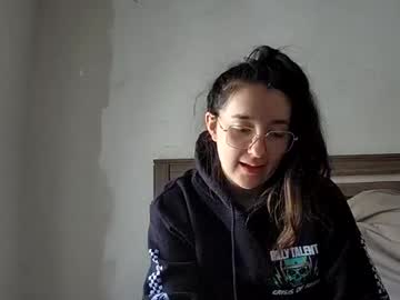 Rya_Rosso14 Chaturbate stream image from January 31, 2025