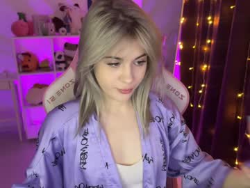 Candyhannah Chaturbate stream image from January 31, 2025