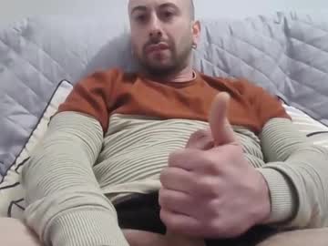 Fisarmonico Chaturbate stream image from January 31, 2025