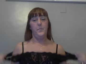 Mamooshka000 Chaturbate stream image from January 31, 2025
