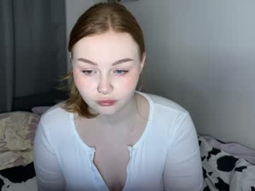 Mcfuckerlovin Chaturbate stream image from January 31, 2025