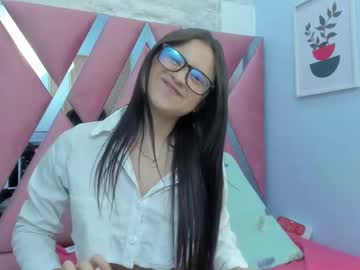 Emmagomez__ Chaturbate stream image from January 31, 2025