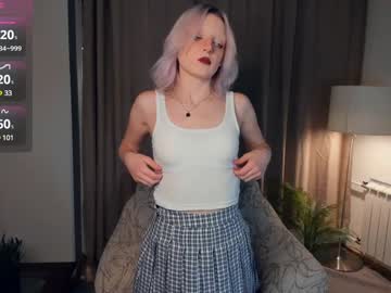 Gloss_In_Rose Chaturbate stream image from January 31, 2025