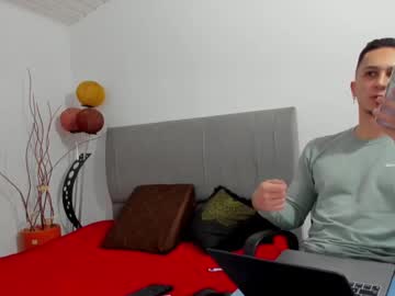 Liam_Sensation Chaturbate stream image from January 31, 2025