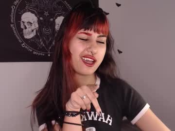 Littleluciferr Chaturbate stream image from January 31, 2025