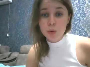 Serenafrost Chaturbate stream image from January 31, 2025