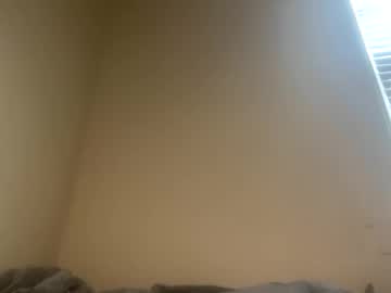 Xocrybaby Chaturbate stream image from January 31, 2025