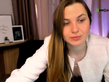 Betty_Luck Chaturbate stream image from January 31, 2025