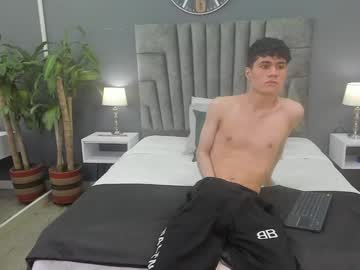 Roan_Birkin Chaturbate stream image from January 31, 2025