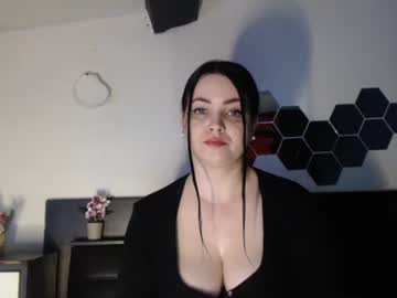 Annebellee69 Chaturbate stream image from January 31, 2025