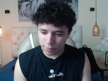 Benjamintwink1 Chaturbate stream image from January 31, 2025