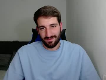 Naugthy18boy Chaturbate stream image from January 31, 2025