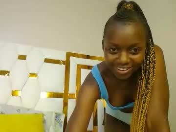 Beverlyne5 Chaturbate stream image from January 31, 2025