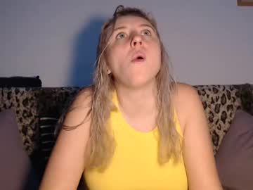 Dalyana22 Chaturbate stream image from January 31, 2025