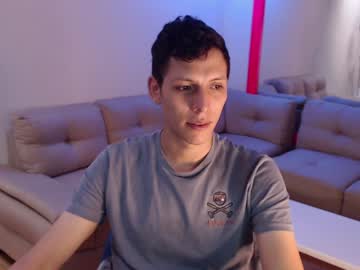 Hefesto_69 Chaturbate stream image from January 31, 2025