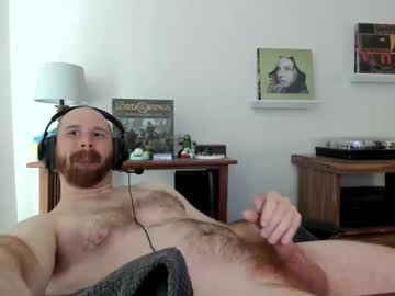 Jonnlulz Chaturbate stream image from January 31, 2025