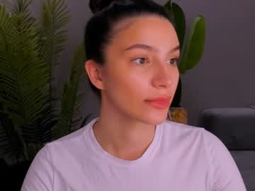 Whoislulu Chaturbate stream image from January 31, 2025