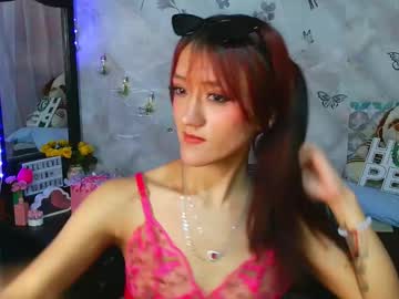 Lya_Ch Chaturbate stream image from January 31, 2025