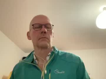 Merlininberlin Chaturbate stream image from January 31, 2025