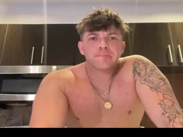 Hungjock696 Chaturbate stream image from February 01, 2025