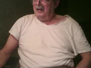 Isfuntochathere Chaturbate stream image from February 01, 2025