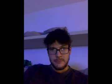 Greyvan96 Chaturbate stream image from February 01, 2025