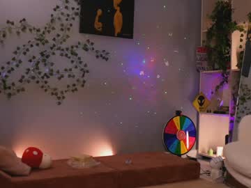 Haileycoles Chaturbate stream image from February 01, 2025