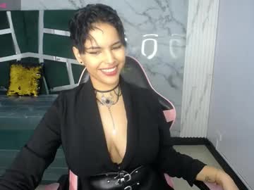 Hemma_Oficial_Ch Chaturbate stream image from February 01, 2025