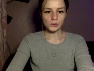 Xmiamoorx Chaturbate stream image from February 01, 2025