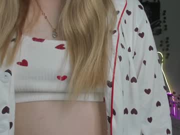 Melissa_Sshy Chaturbate stream image from February 01, 2025