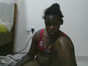 Sweetmarrabel Chaturbate stream image from February 01, 2025