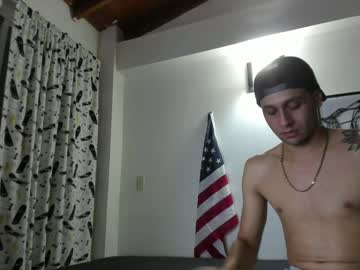 Mybmx Chaturbate stream image from February 01, 2025