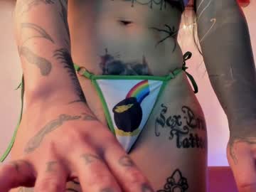 Alessafrost_ Chaturbate stream image from February 01, 2025