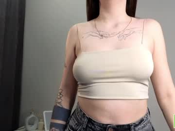 Harriethudson Chaturbate stream image from February 01, 2025