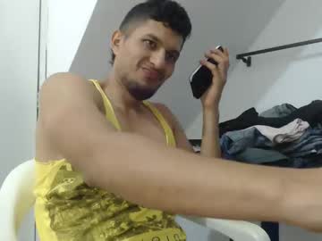 Kevinlatin_ Chaturbate stream image from February 01, 2025