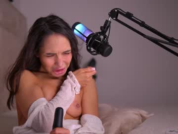 Mila_May_ Chaturbate stream image from February 01, 2025