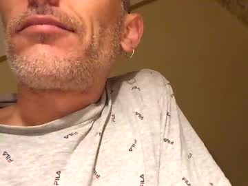 Party13big Chaturbate stream image from February 01, 2025