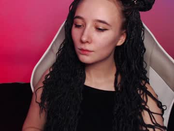 Robin_Yours Chaturbate stream image from February 01, 2025