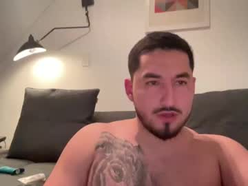 Stonerfit Chaturbate stream image from February 01, 2025