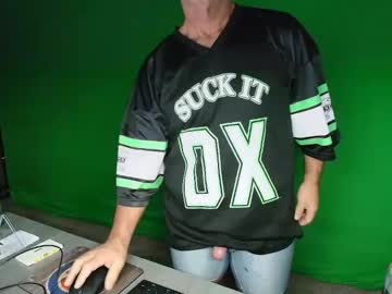 Tannedflbeacher Chaturbate stream image from February 01, 2025